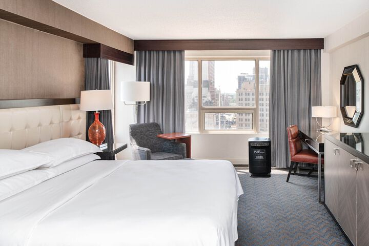Room 45 of 110
