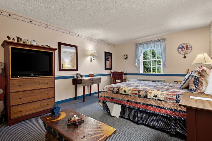 Room 18 of 18