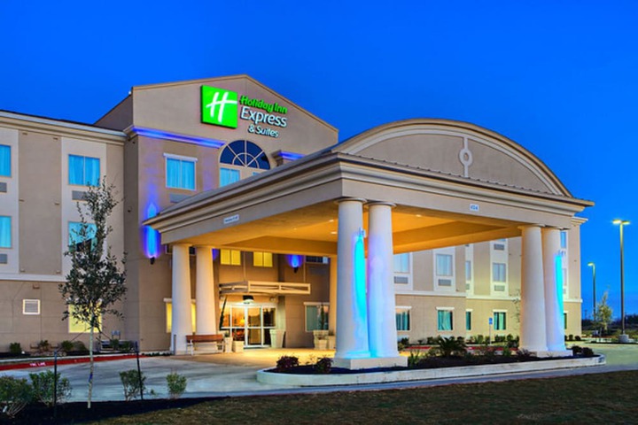 Hotel 6 of 46