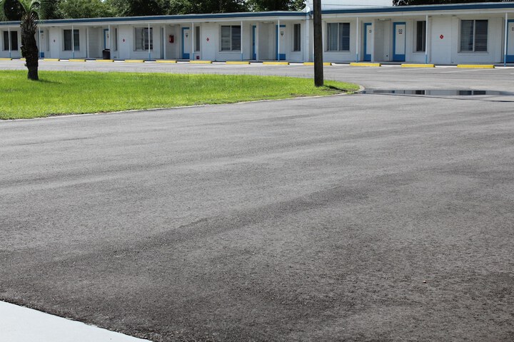 Royal Inn Motel