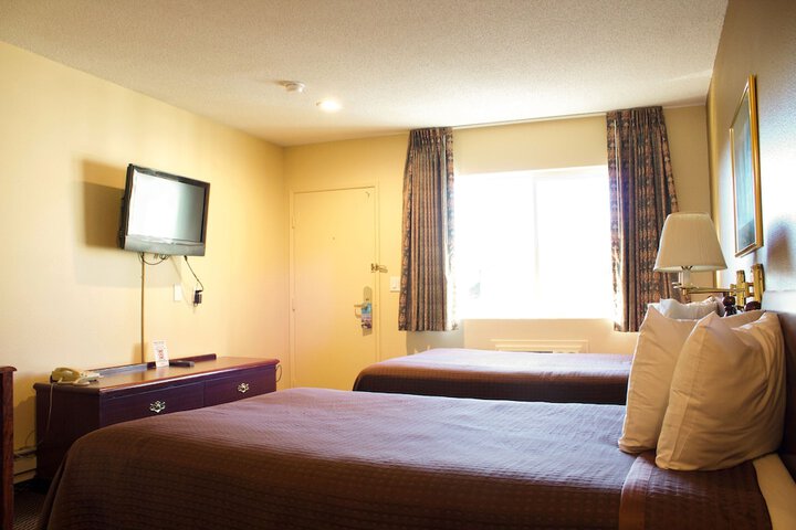 Room 12 of 14