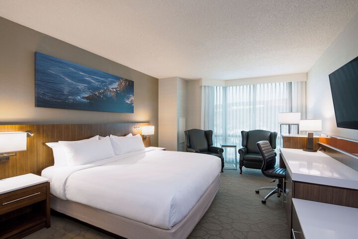 Delta Hotels by Marriott St. Johns Conference Centre