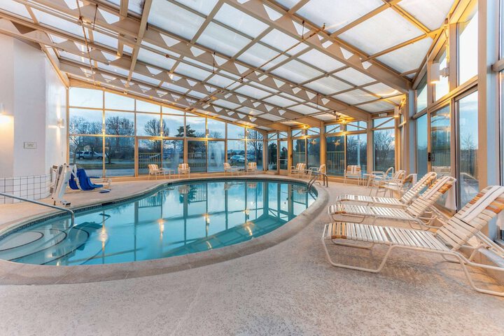 La Quinta Inn & Suites by Wyndham Chicago Gurnee