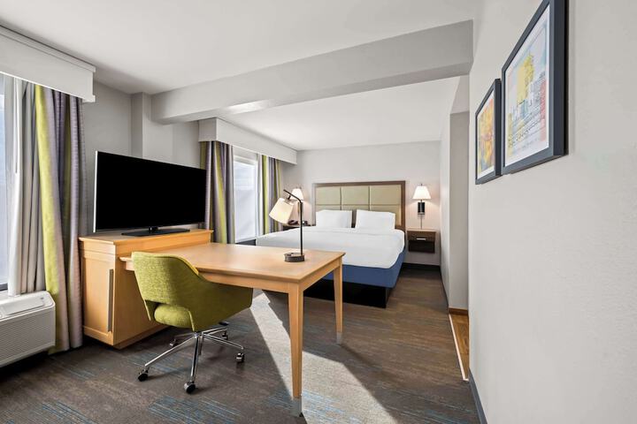 Hampton Inn & Suites Wilson I-95