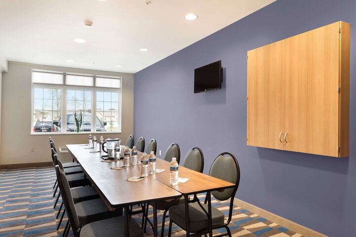 Microtel Inn & Suites by Wyndham Georgetown Delaware Beaches