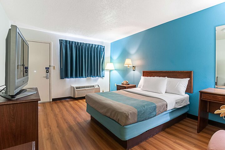 Room 35 of 45
