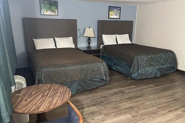 Safari Motel