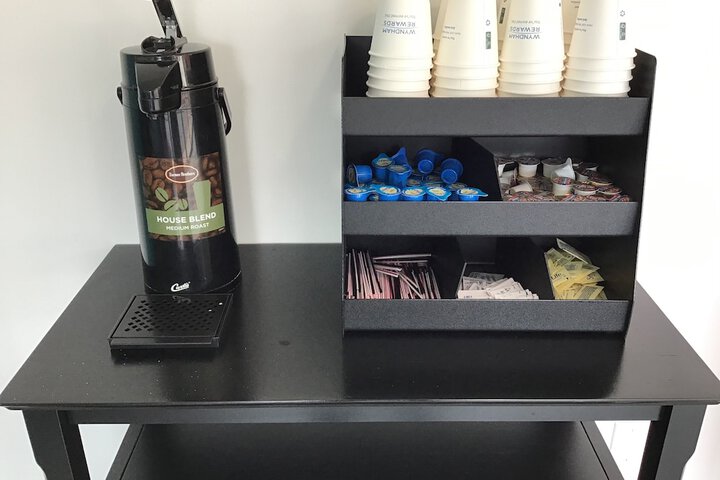 Breakfast/Coffee Service 17 of 21