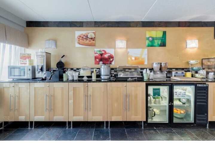 Quality Inn & Suites Mayo Clinic Area
