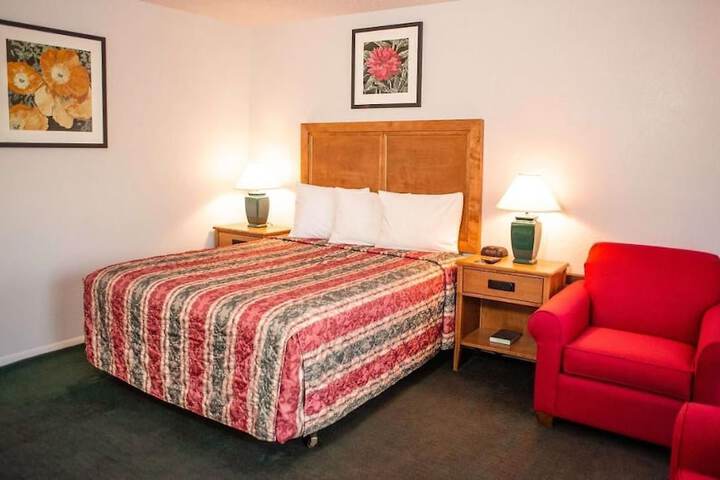 Wayfarer Inn Woodward