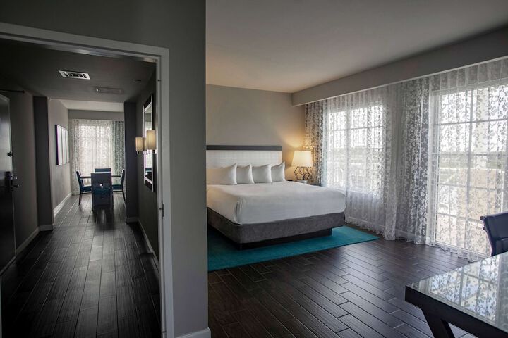Room 40 of 124