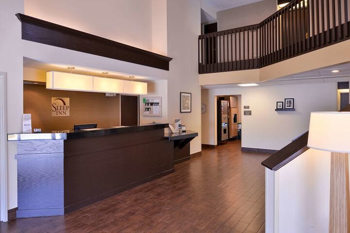 Hotel Interior 7 of 18