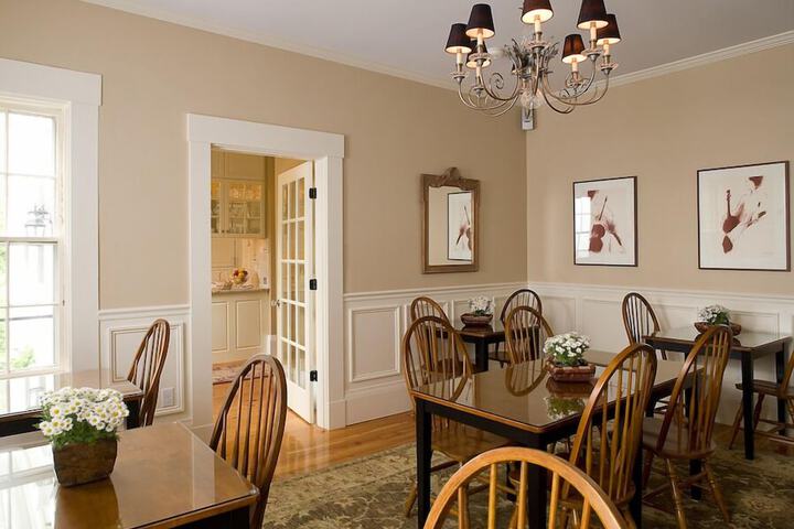 Liberty Hill Inn