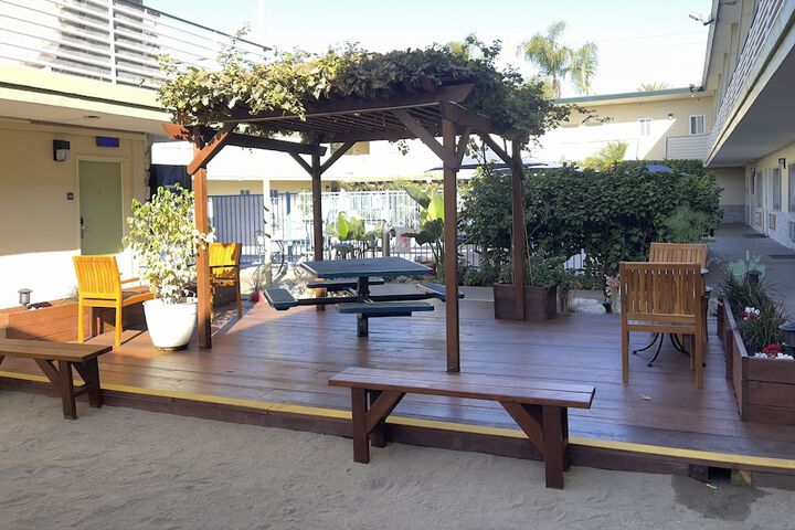 Terrace/Patio 72 of 76