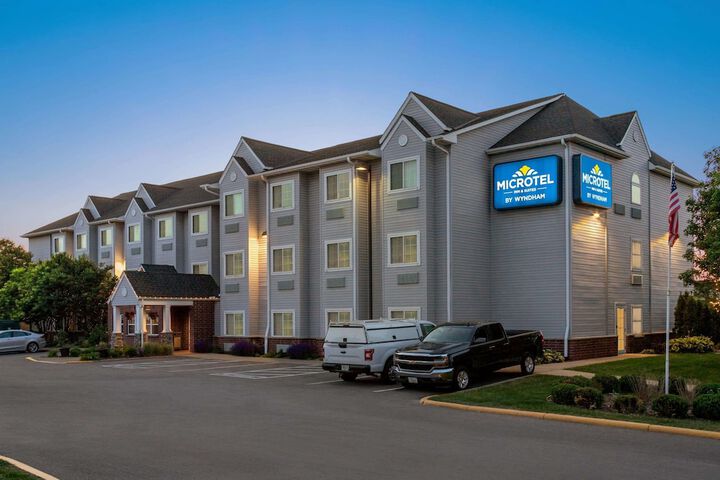 Hotel 5 of 51