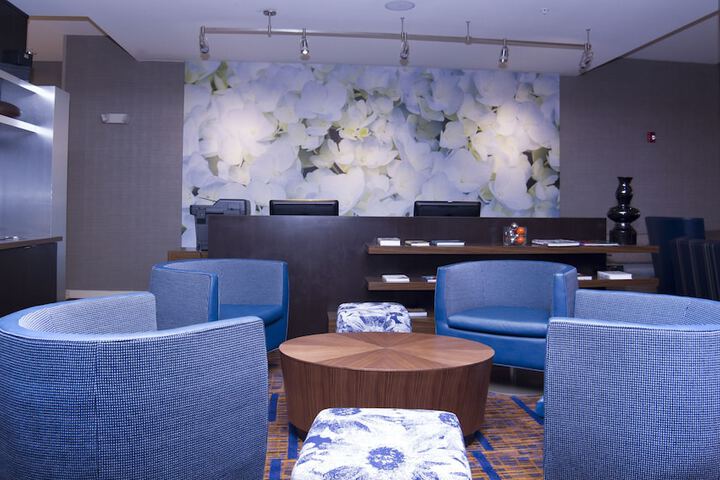 Courtyard by Marriott Jackson Airport / Pearl