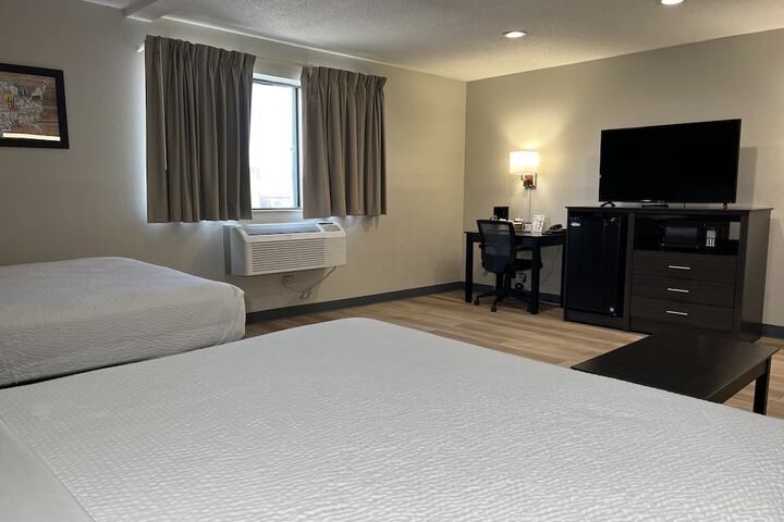 Days Inn by Wyndham Somerset PA I-70 I-76
