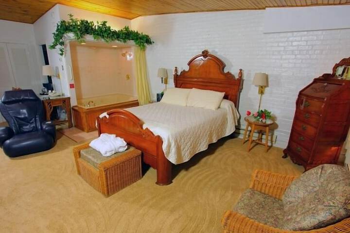Room 8 of 63