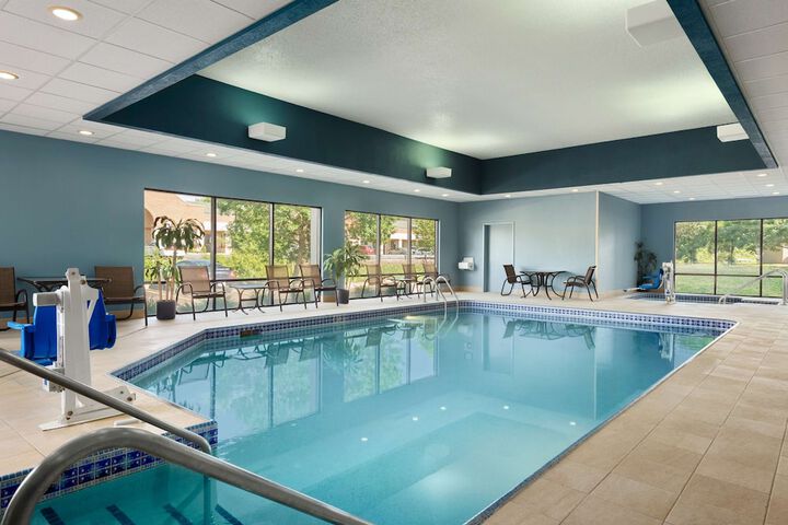 Pool 2 of 27
