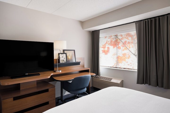 Room 25 of 50