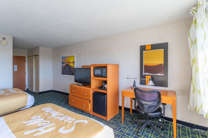 Room 39 of 42