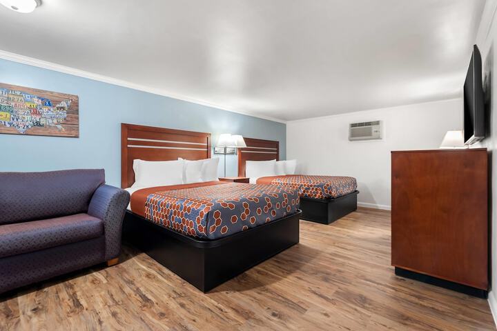 Econo Lodge Palmyra - Hershey