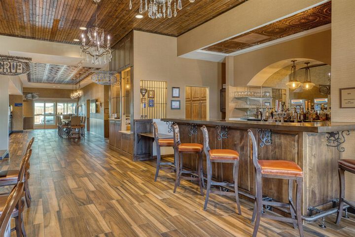 Best Western Bandera Suites & Saloon