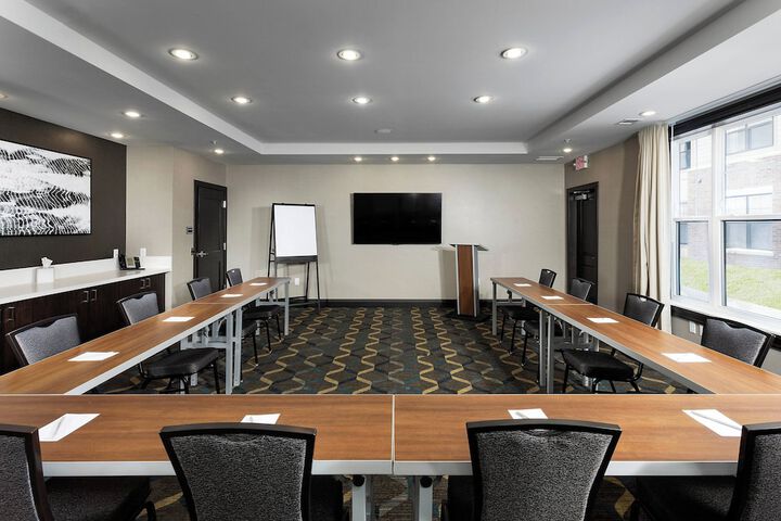 Residence Inn by Marriott Milwaukee Brookfield