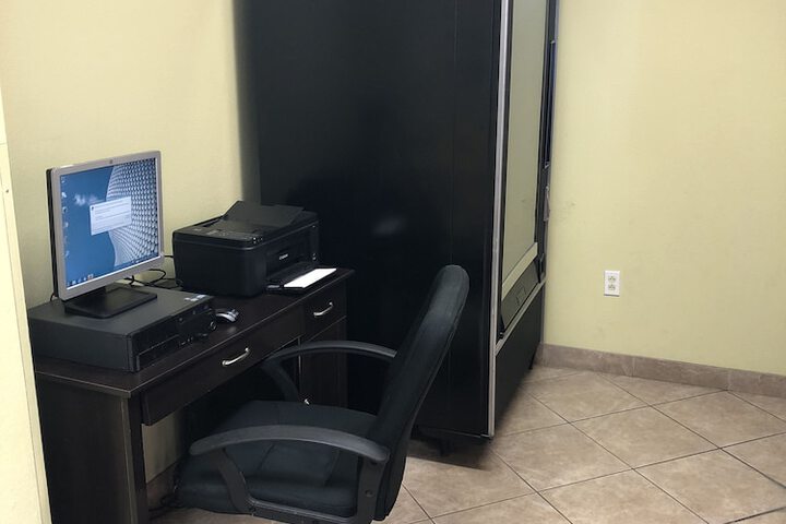 Business Center 27 of 27