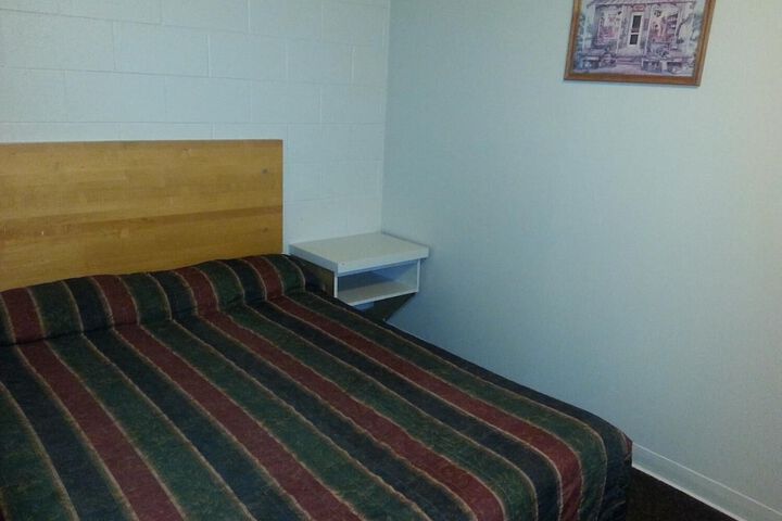 Room 34 of 55