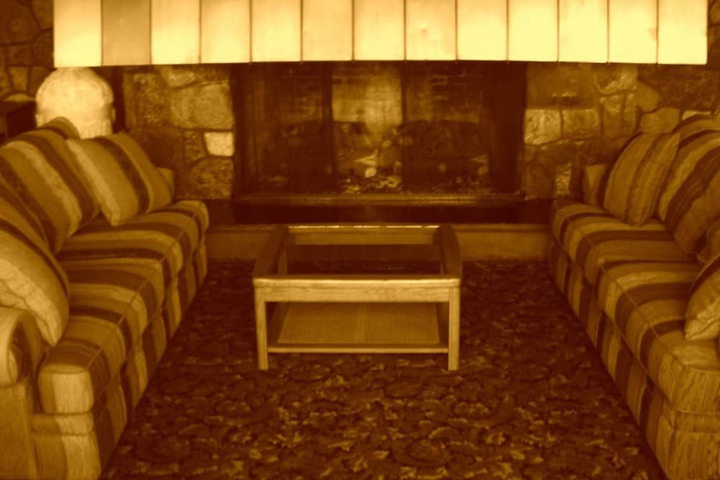 Room 14 of 34