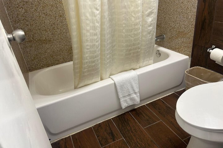 Room 45 of 65