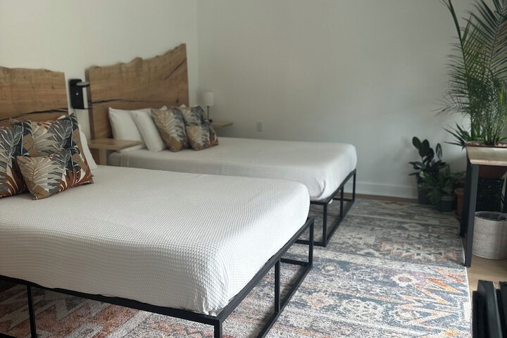 Room 26 of 39