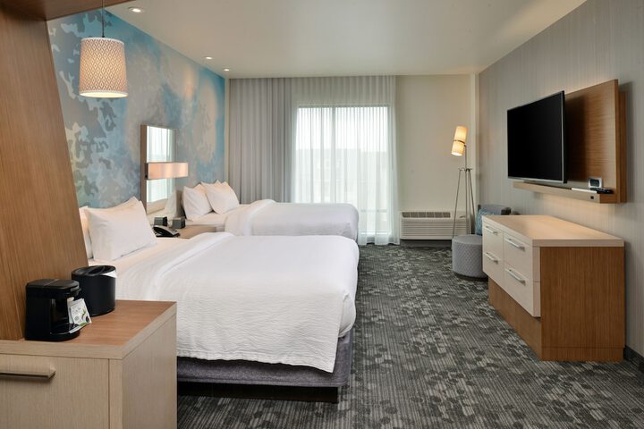Room 19 of 59