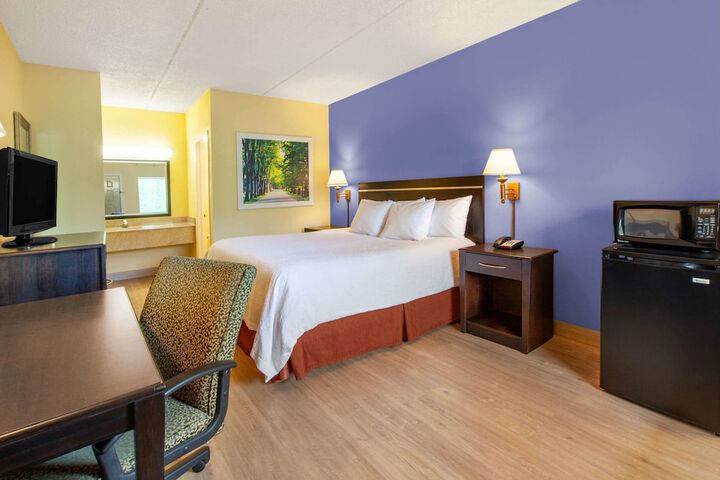 Days Inn by Wyndham Grantville Hershey North