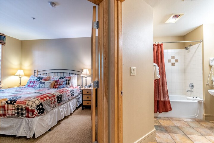 Hotel 2 of 48
