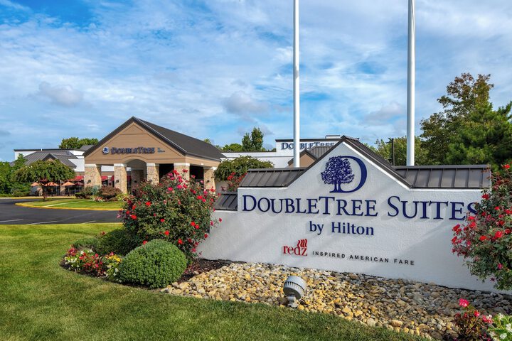 DoubleTree Suites by Hilton Hotel Mt. Laurel