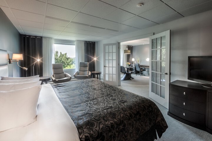 Room 20 of 42
