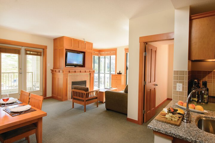 Room 10 of 31
