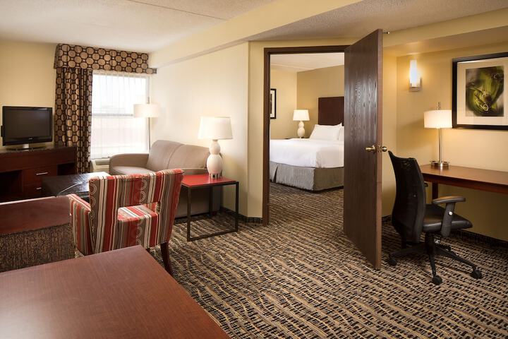 Room 48 of 89