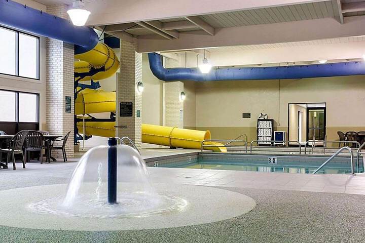 Pool 4 of 32