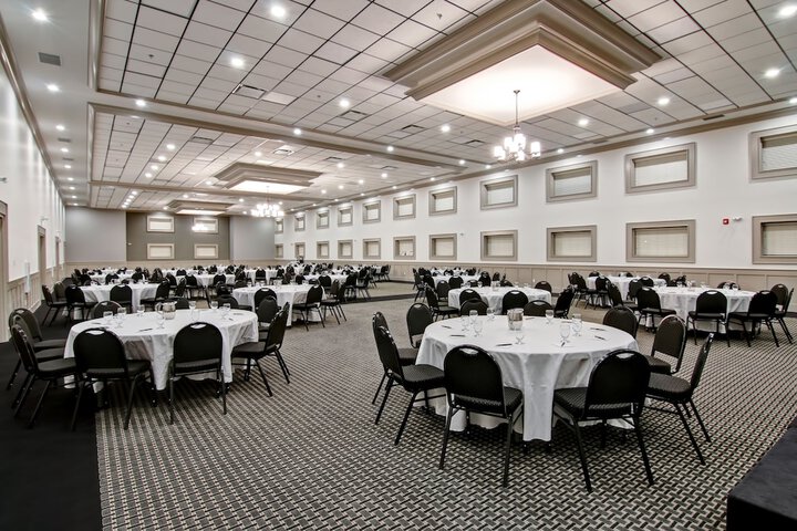 Chateau Nova Yellowknife