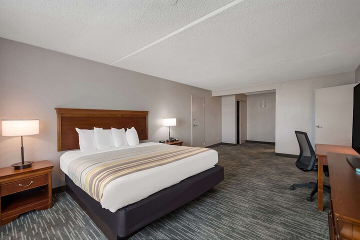 Room 15 of 63