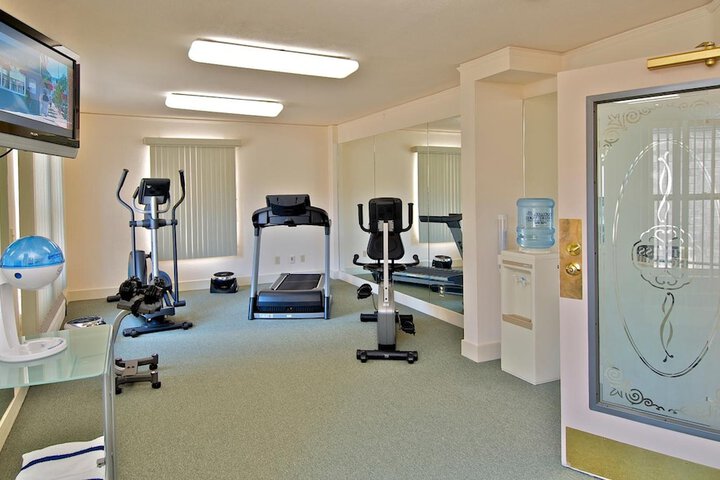 Health and Fitness 28 of 32