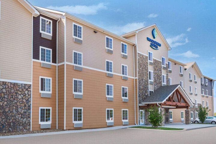 Hotel 5 of 27