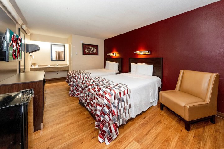 Room 16 of 25