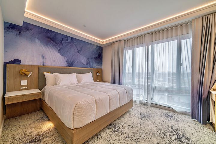 Room 17 of 70
