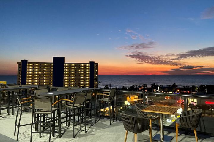 Cambria Hotel St. Petersburg-Madeira Beach Marina