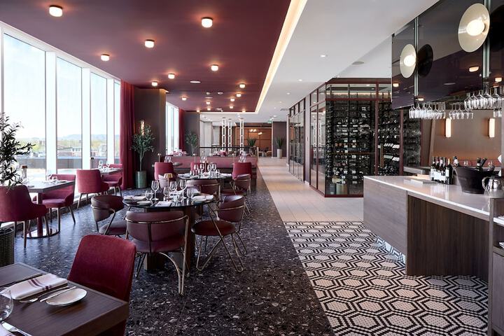 Courtyard by Marriott Montreal Laval