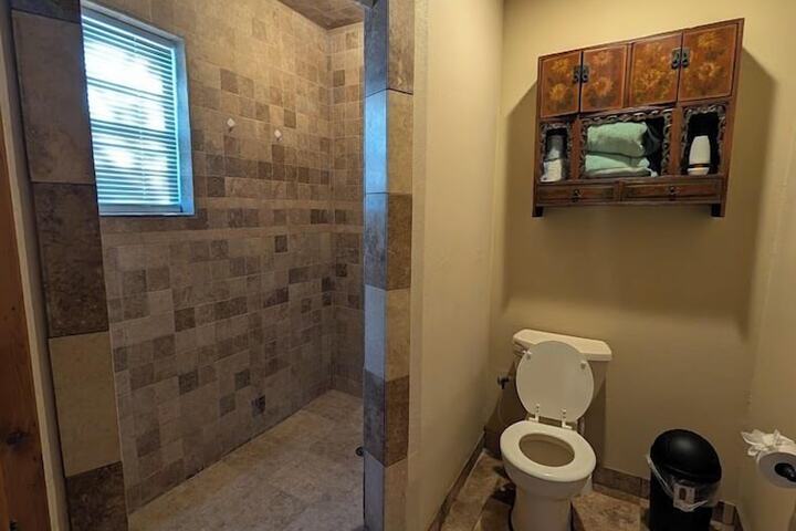 Cedarvale Cabins at Turner Falls
